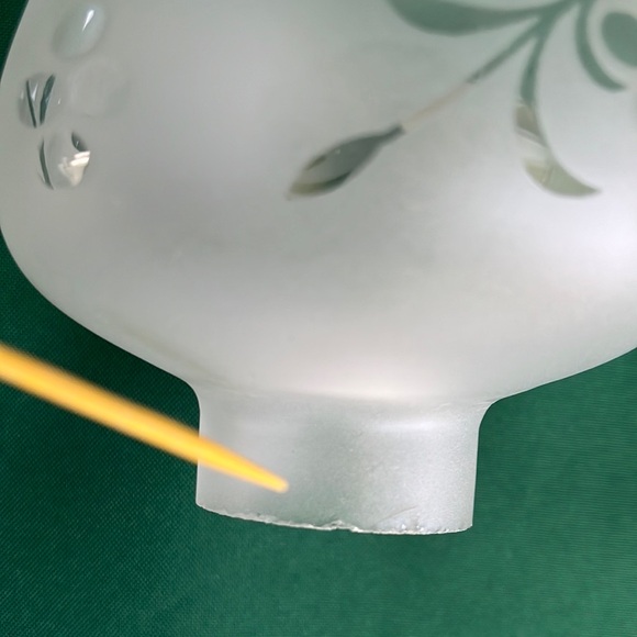 Vintage Frosted Glass Lamp Shade Globe Grape Design Ruffled Top Rim - Picture 11 of 12